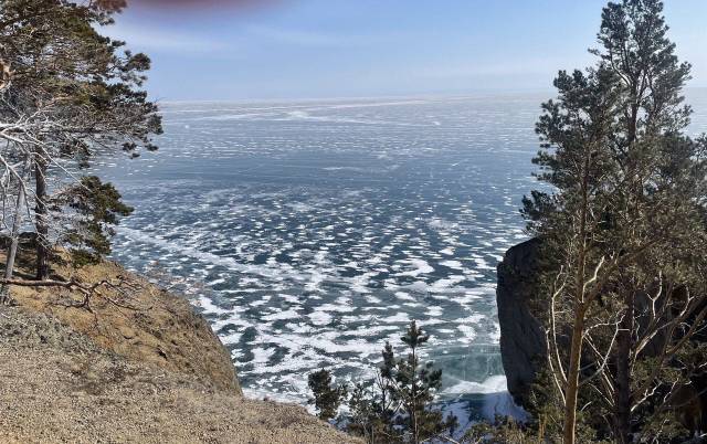 Небольшой видеоотчет и отзывы наших участников о том, как прошел наш йога ретрит на Байкале.
